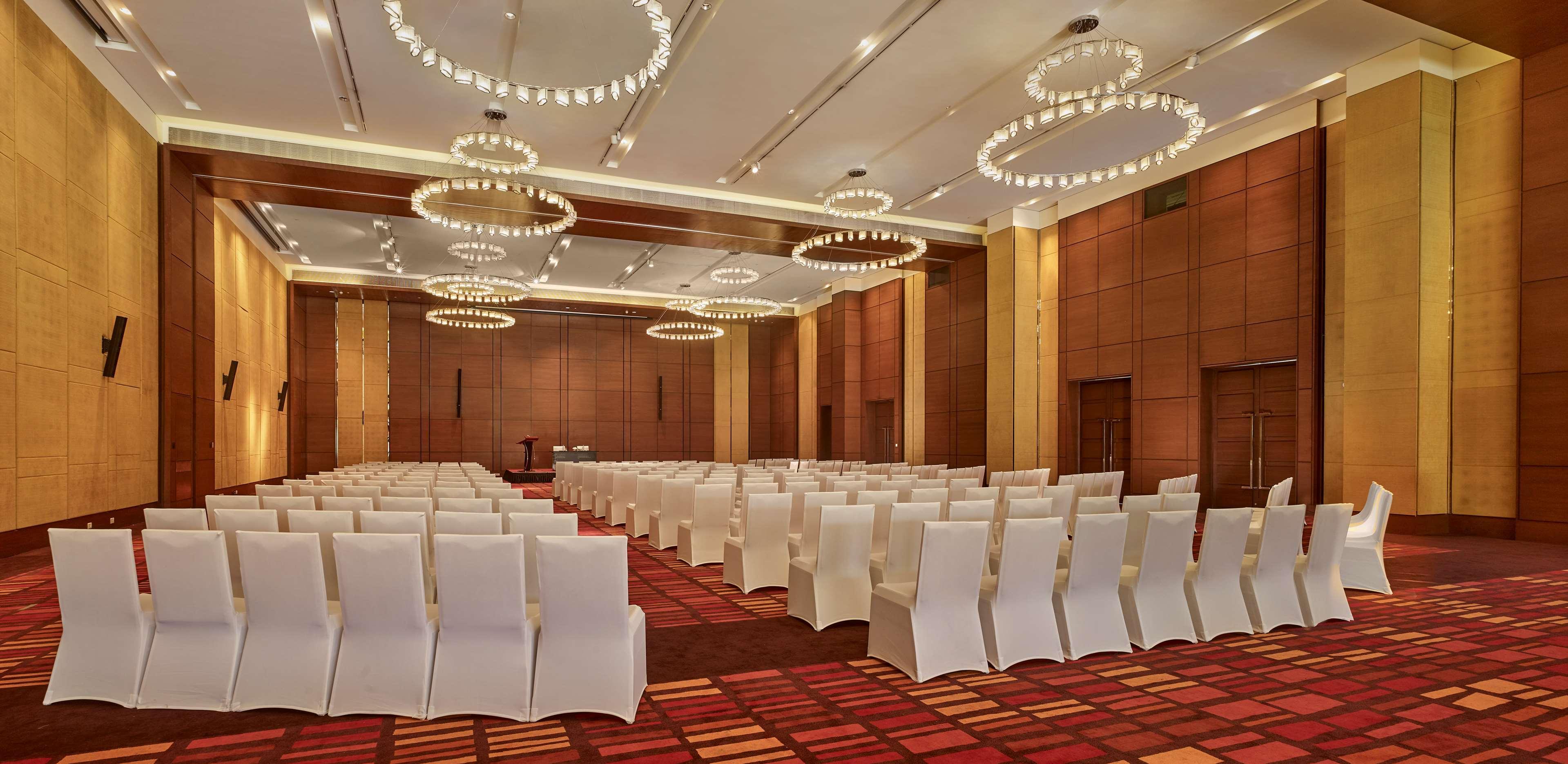 Hyatt Regency 5*