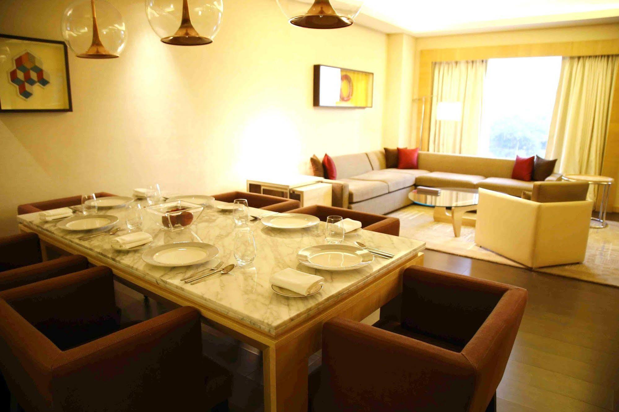 Hyatt Regency 5*