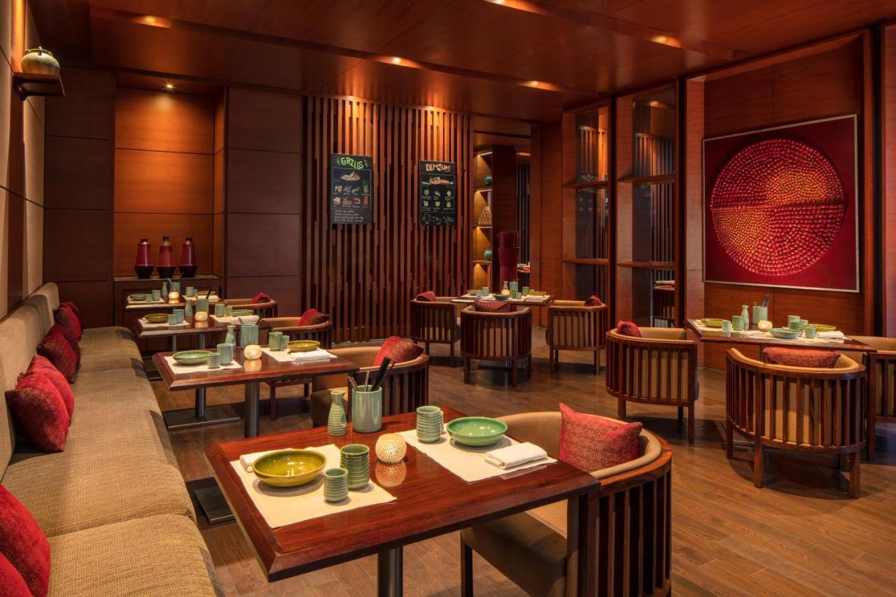 Hyatt Regency 5*